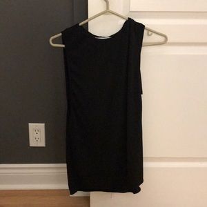Black bishop + young blouse - small